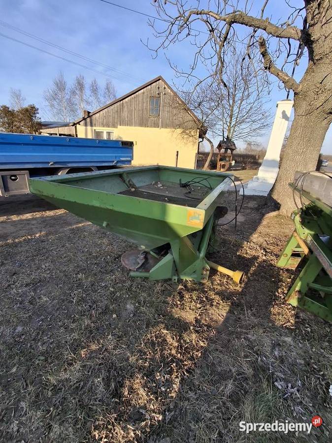 Rozsiewacz amazone Rozsiewacze nawozów świętokrzyskie Radoszyce sprzedam
