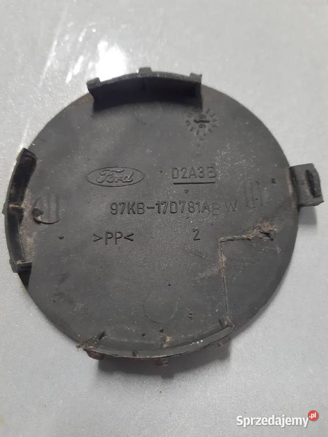 Zaslepka zdedzaka tyl ford Ka oryginalna srebrna Zamość sprzedam