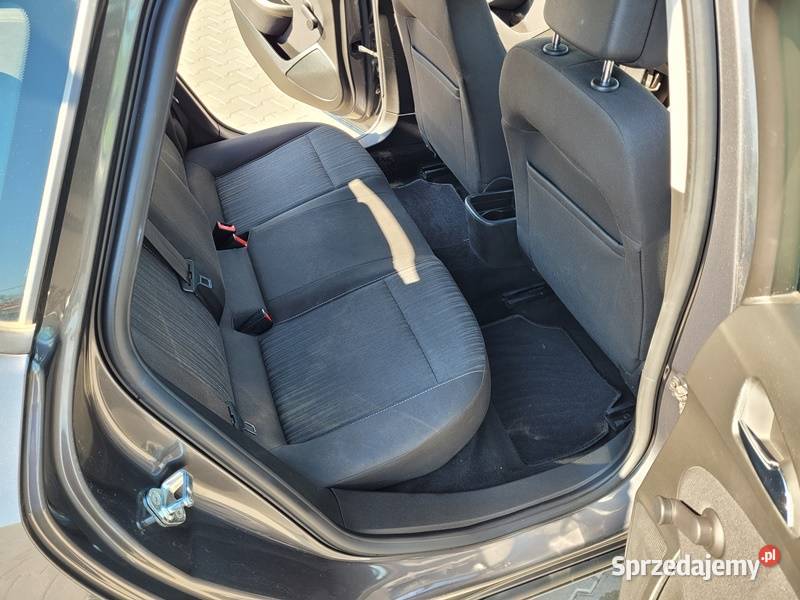 Niezawodny hatchback możliwa zamiana Słomniki