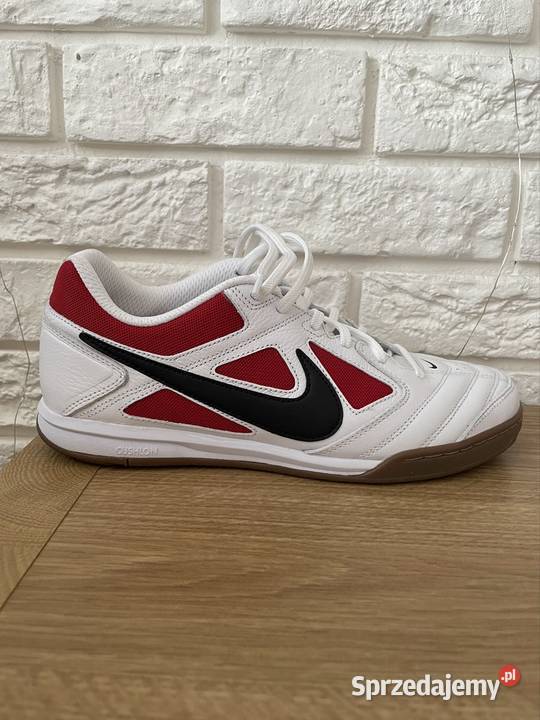 Buty Nike r 42 Sportowe Bielawa
