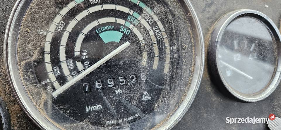 ZETOR 7245 Z ŁADOWACZEM CZOŁOWYM sprzedam