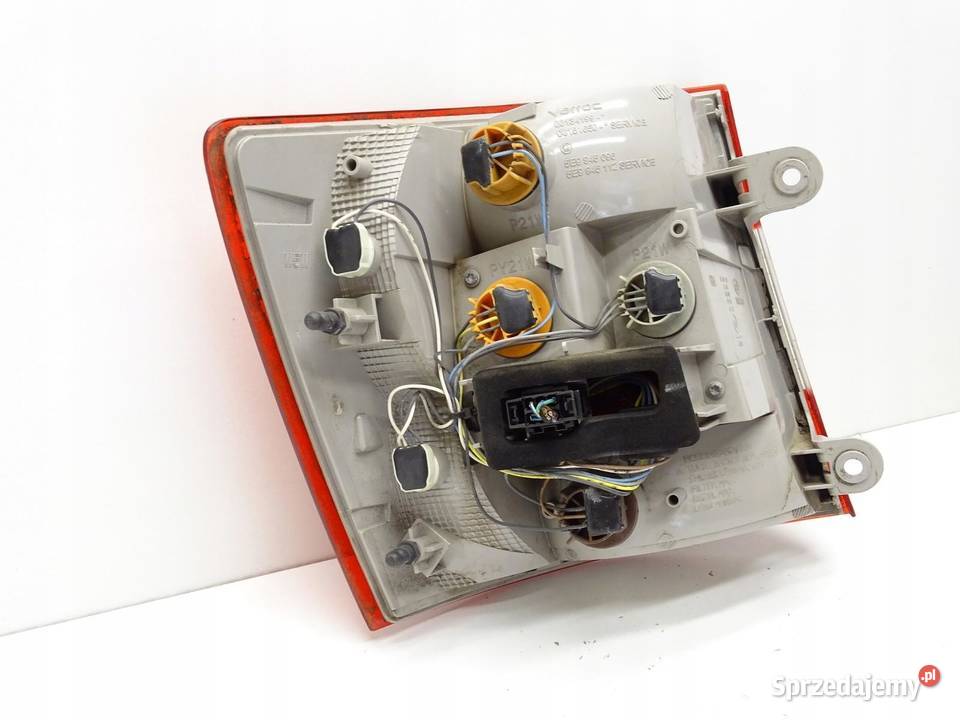 LAMPA PRAWY TYŁ PRAWA TYLNA SKODA OCTAVIA III 5E Lampy przednie