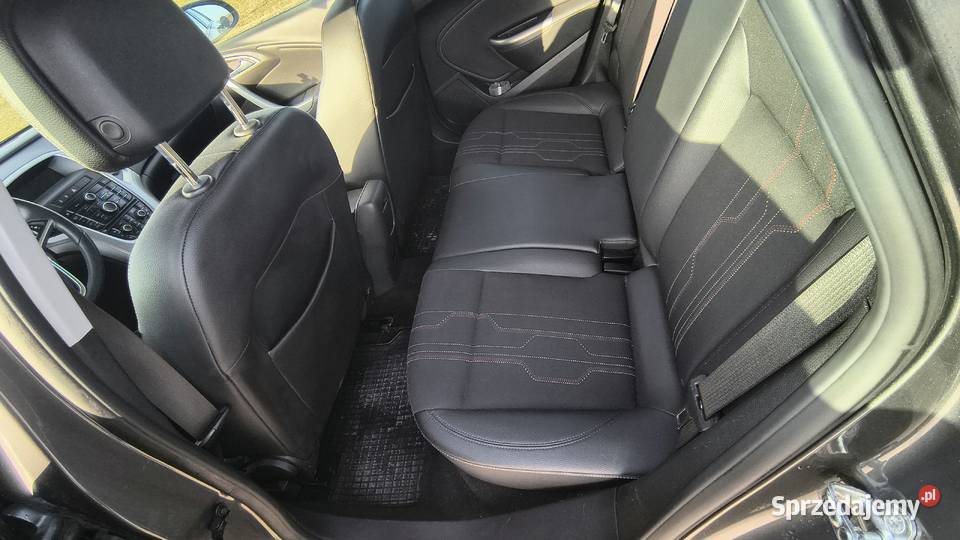 Opel Astra kombi Samochody osobowe