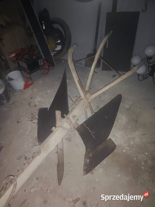 Pług konny dwustronny Łęka