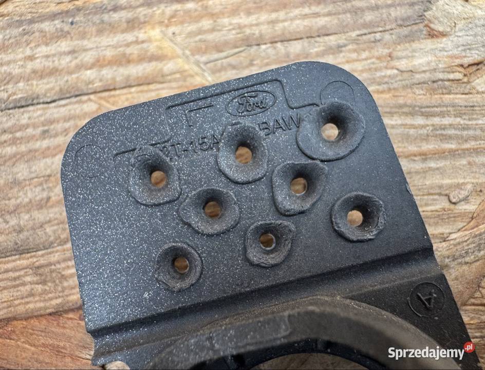 Koszyk uchwyt czujnika pdc parków zderzaka przód