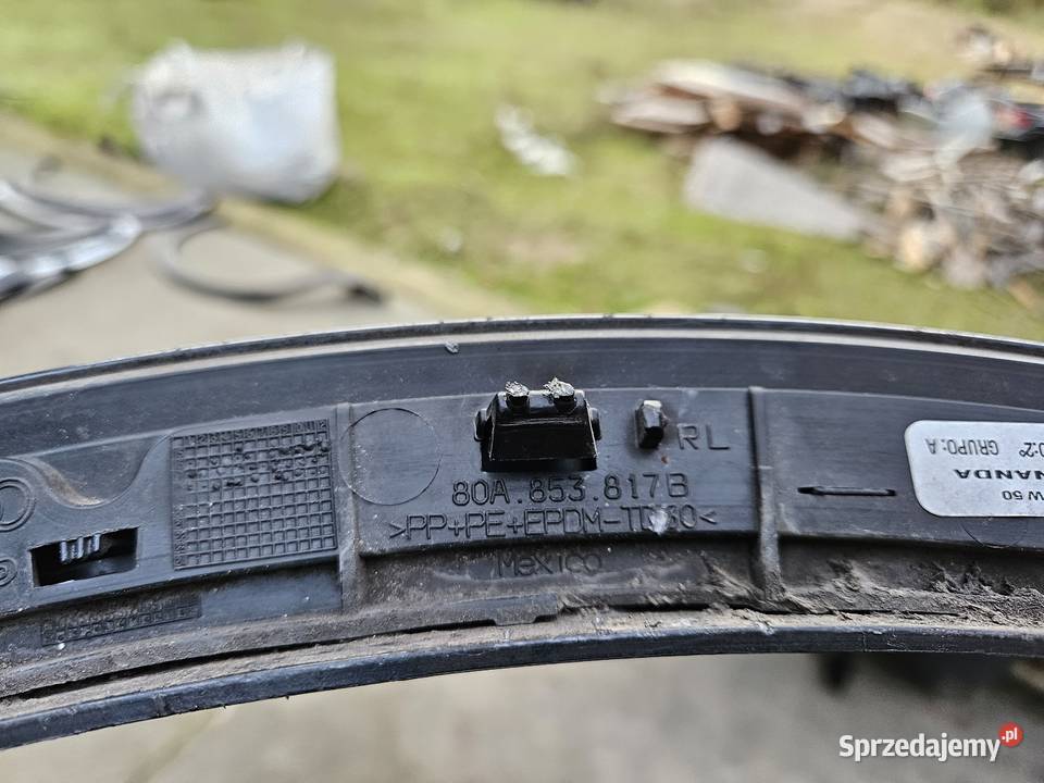 AUDI Q5 II LISTWA BŁOTNIKA LEWY TYŁ LEWA TYLNA Międzychód
