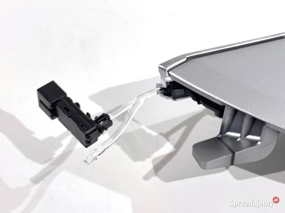 KLAMKA WEWNĘTRZNA LEWY TYŁ AUDI Q8 4M0839019E osobowe