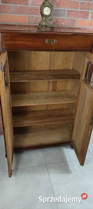 Piękna bieliźniarka secesyjna Łagów