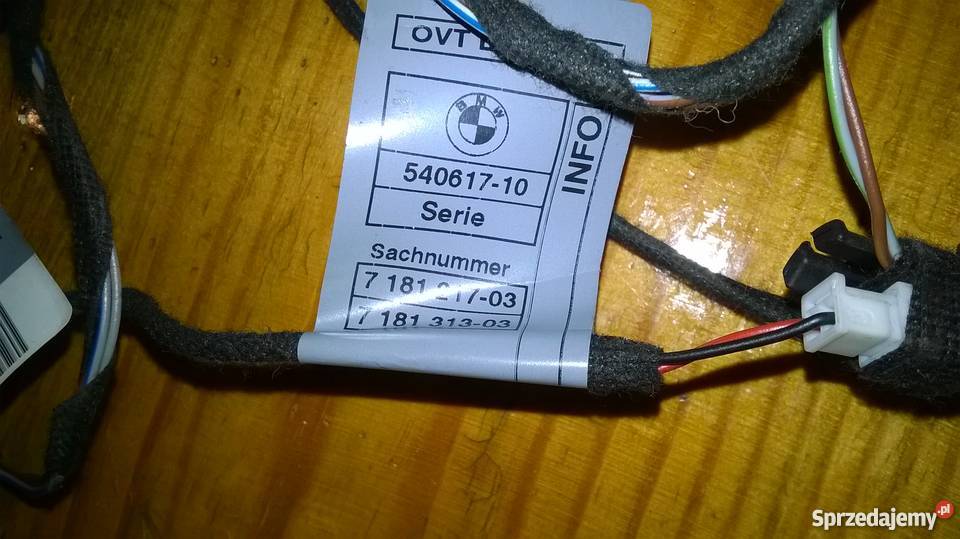 Wiązka elektryczna dzwi lewy przód BMW E90 E91 osobowe Poręba