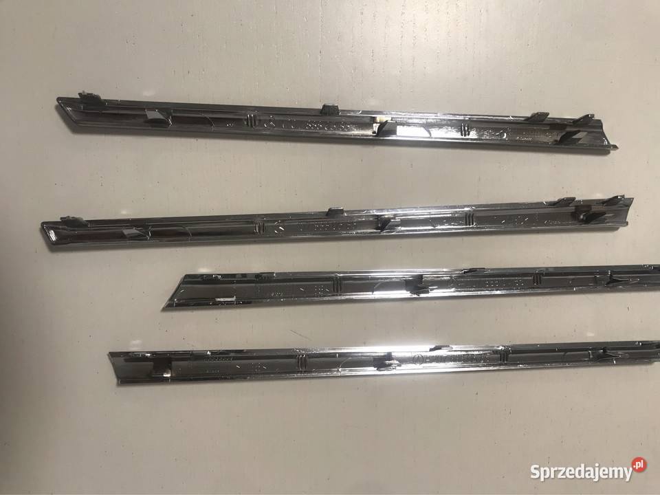 Mercedes E Klasa W207 listwy chrom grilla podkarpackie Rzeszów