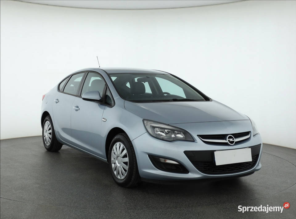 Opel Astra 14 T wspomaganie kierownicy Piaseczno sprzedam