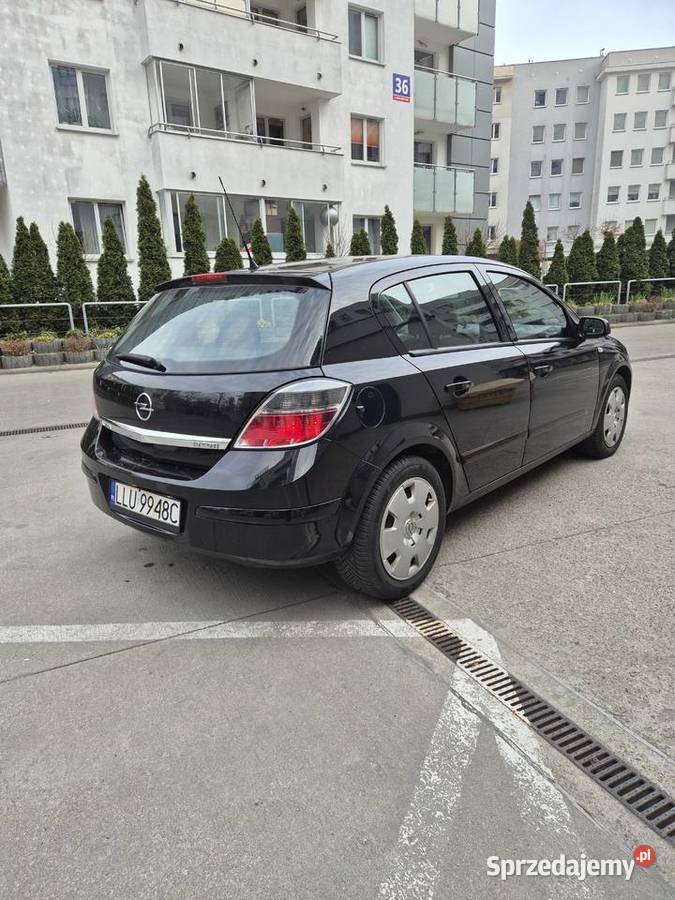 Opel Astra H 19ctdi 2008