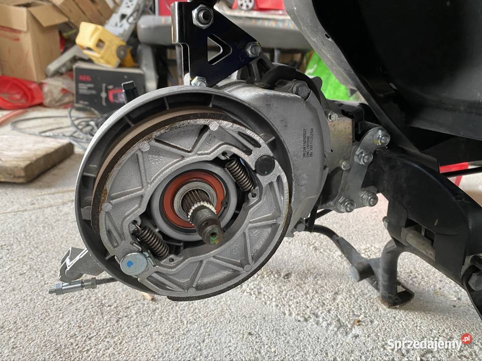 Silnik elektryczny skuter Vespa Elettrica