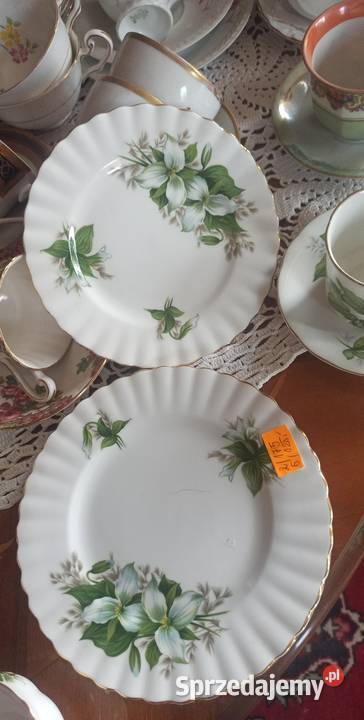 Talerzyk deserowy Royal Albert Trillium England Gdańsk