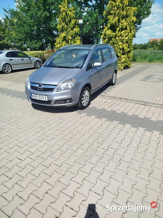 Sprzedam Opla Zafirę 18 benzyna gaz 140KM Stara Błotnica