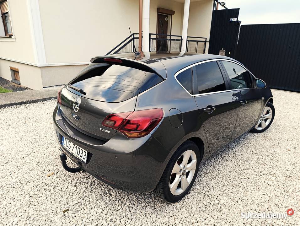 Opel Astra J podgrzewane fotele Bukowie