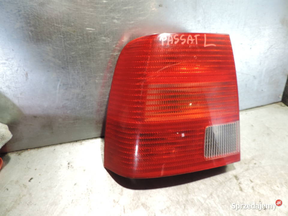 VW PASSAT B5 SEDAN LAMPA LEWY TYŁ Nowy Sącz