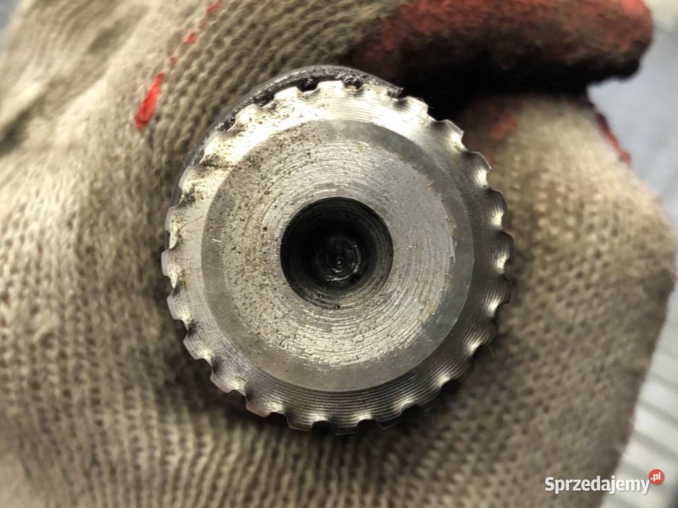 PÓŁOŚ PRAWY PRZÓD TOYOTA COROLLA E21 18 98 podkarpackie