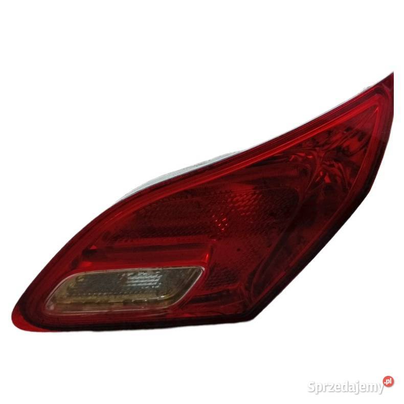 Lampa tylna prawa Opel Astra J kombi 20092015 osobowe Oświetlenie