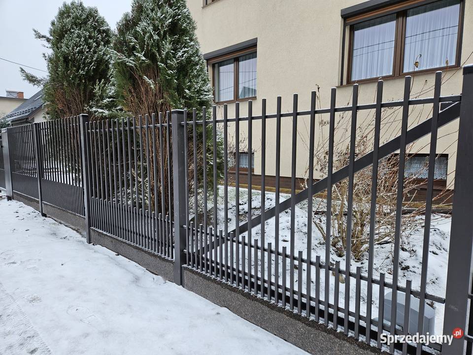 Brama przesuwna 400x120 QUEEN ogrodzenia bramy Kalisz