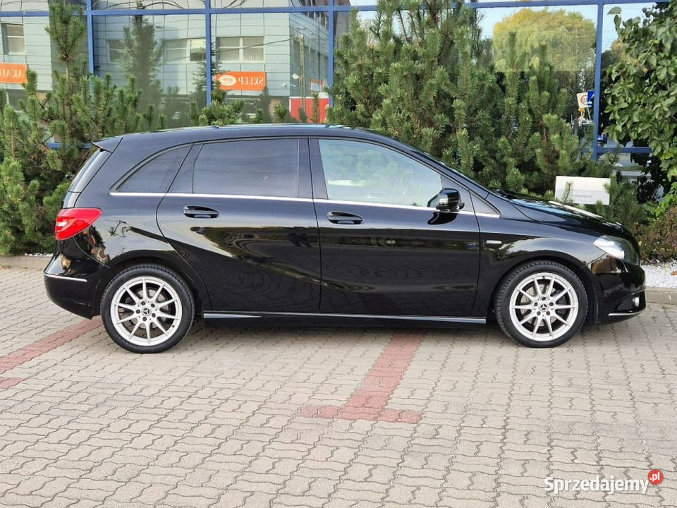 Mercedes B 180 zadbany GWARANCJA nawigacja 122KM Warszawa sprzedam