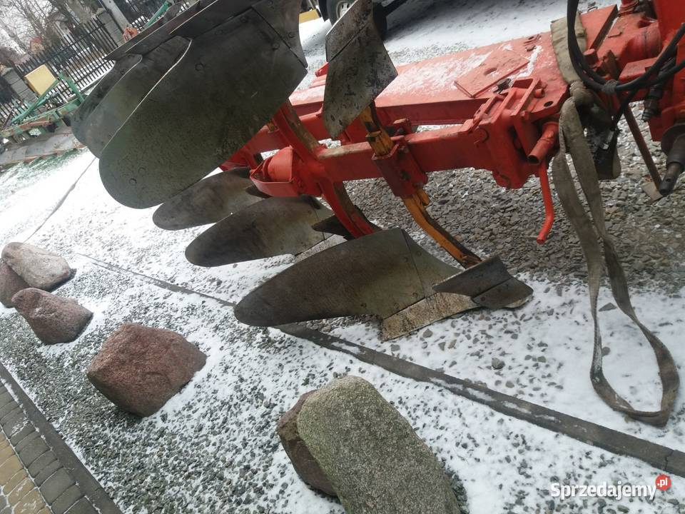Pług 3 skibowy obrotowy KUHN nieuszkodzony Jasło