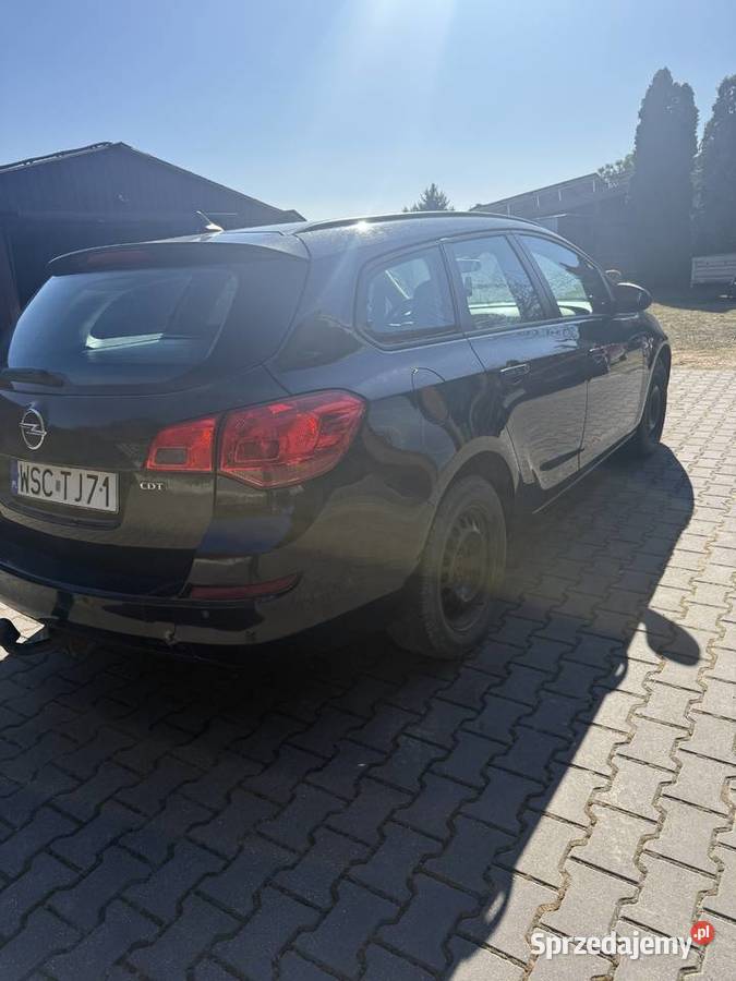 Opel Astra 2012 Budki Piaseckie