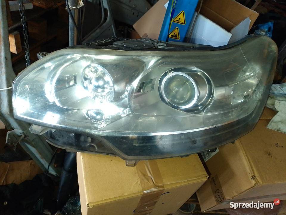 Citroen C5 lampa lewa przednia LED Kocmyrzów
