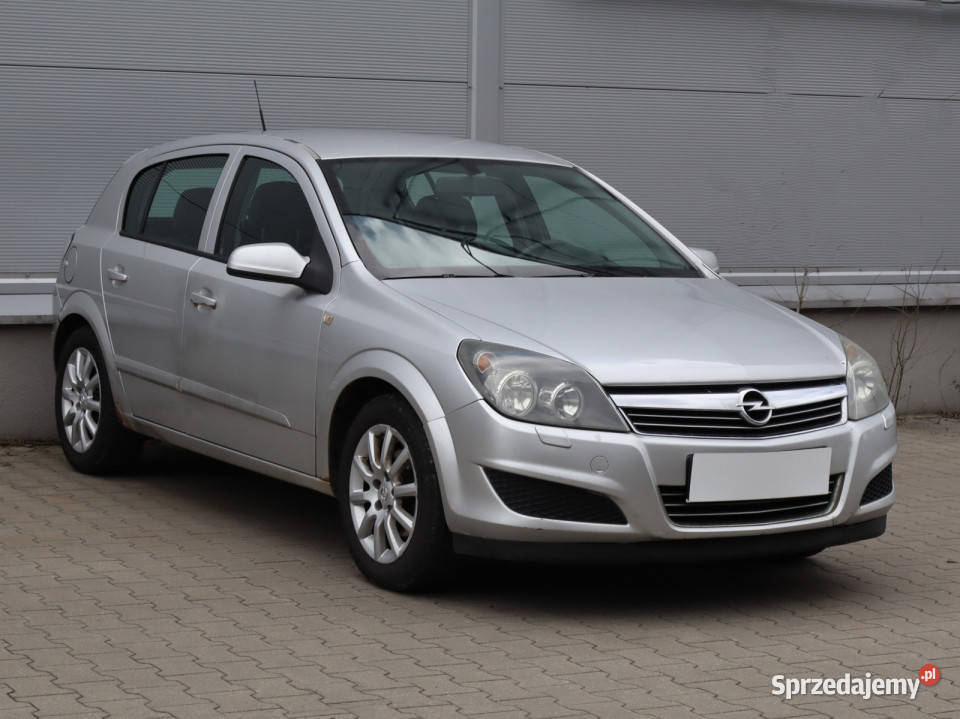 Opel Astra 17 CDTI