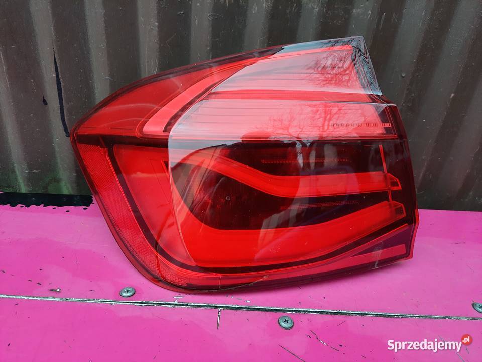 Bmw f30 15r 4drzwi lampa tylna lewa led nowa Lampy tylne sprzedam
