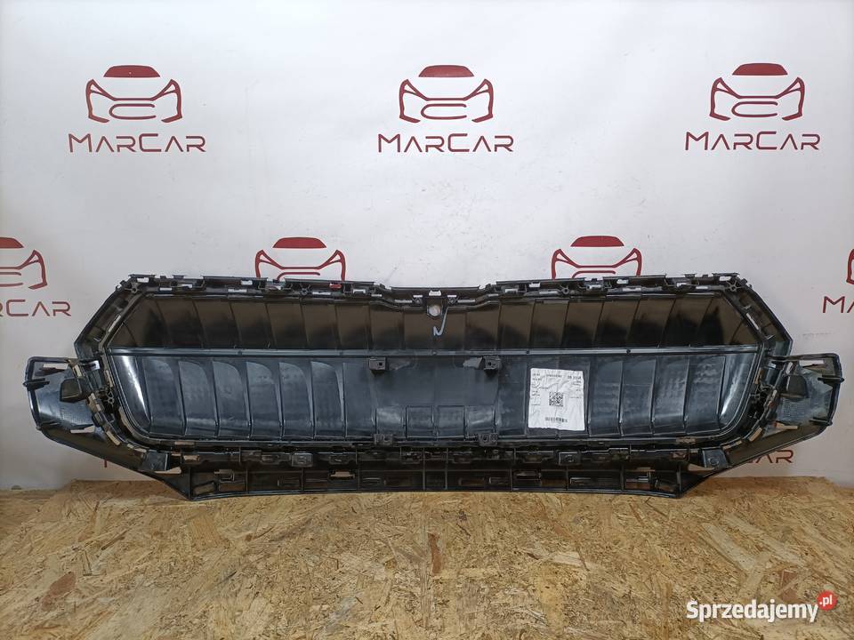SKODA ENYAQ 21 GRILL ATRAPA CHŁODNICY ZDERZAK Pleszew