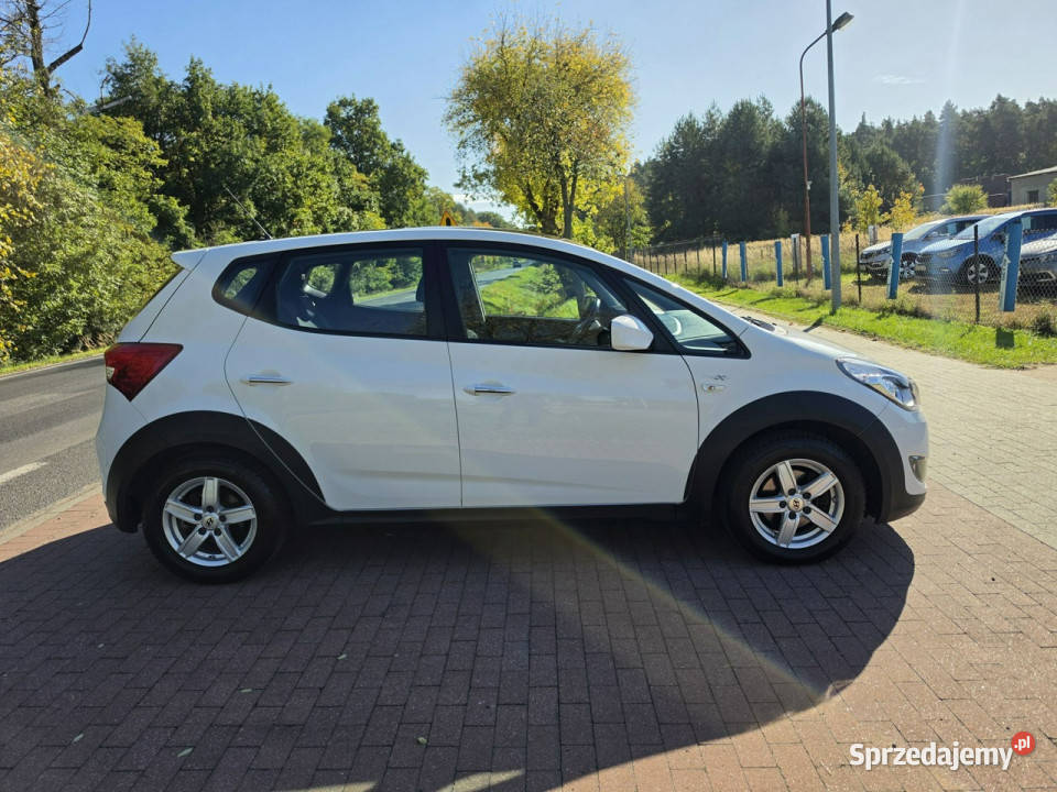 Hyundai ix20 Hyundai ix20 Crossline 14 benzyna z Cielcza