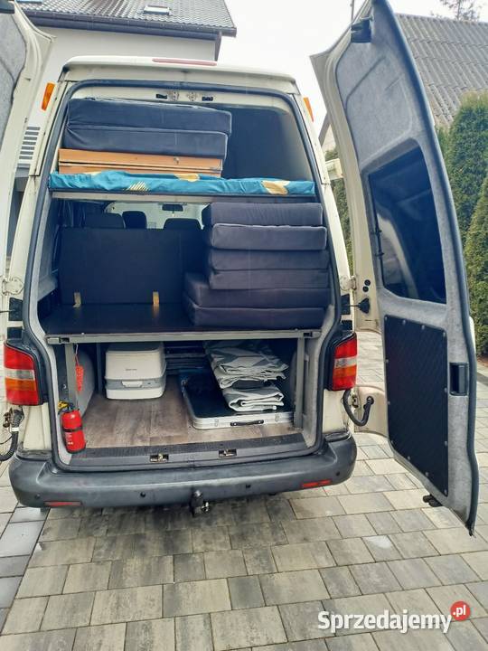 VW Transporter T5 9 osobowy diesel Mrozy