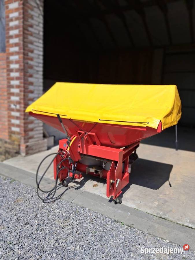 Rozsiewacz firmy jar met 800l Źrebce