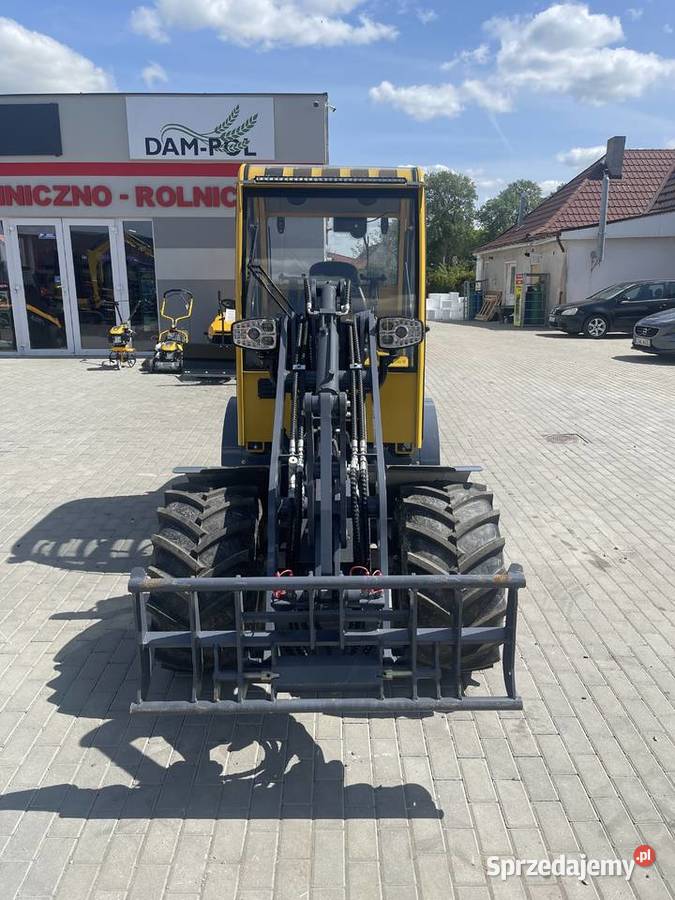 Nowa Ładowarka przegubowa EUROTRAC W12S silnik Jarocin