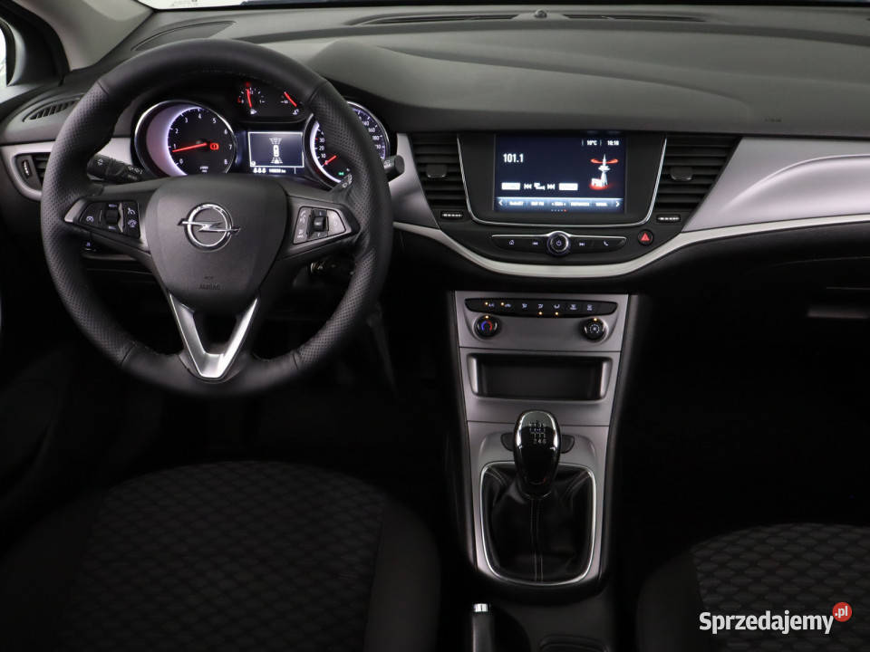 Opel Astra 14 T ESP dolnośląskie
