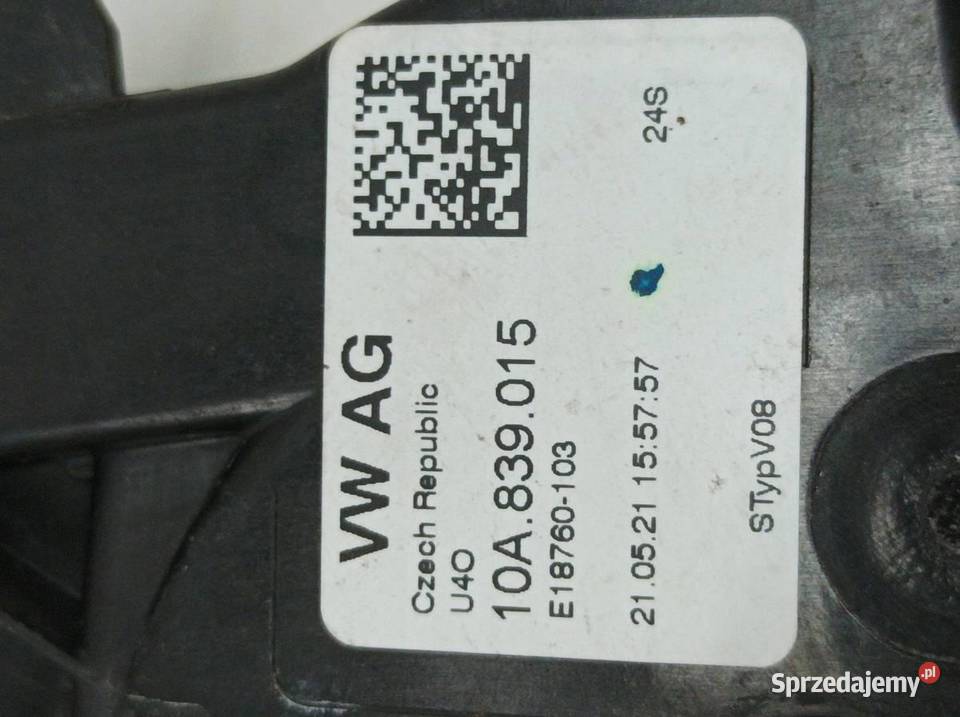 ZAMEK DRZWI TYŁ LEWY EUROPA 10A839015 Skoda
