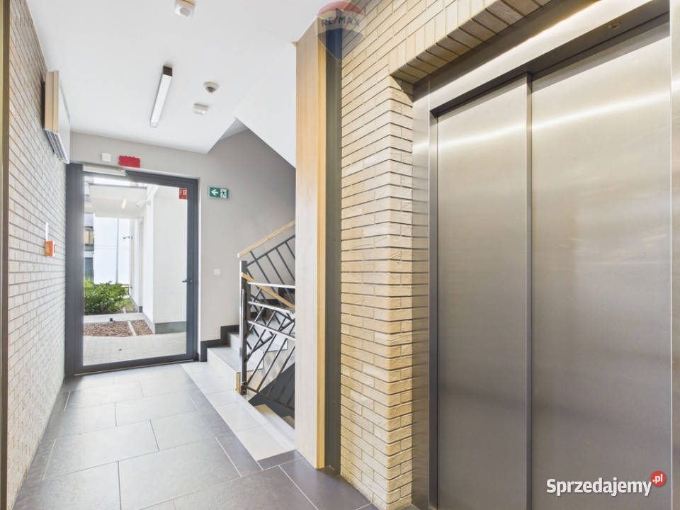 3 pokoje 60 m garaż Stare Włochy Wynajem Warszawa sprzedam