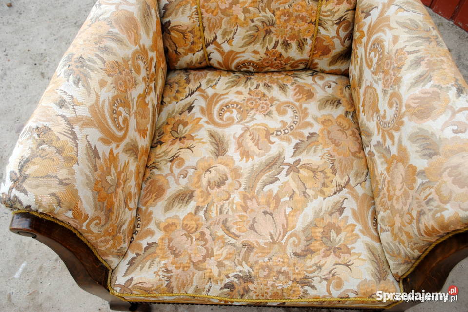 Stary fotel 40 Mała Karczma