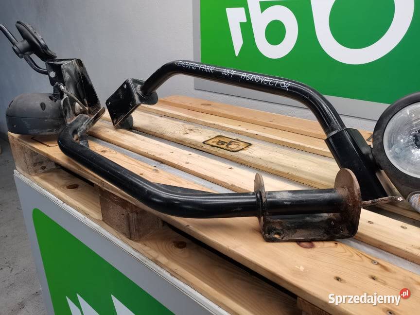 Uchwyt lampy przedniej Deutzfahr Agrovector Motoryzacja Wilkowo