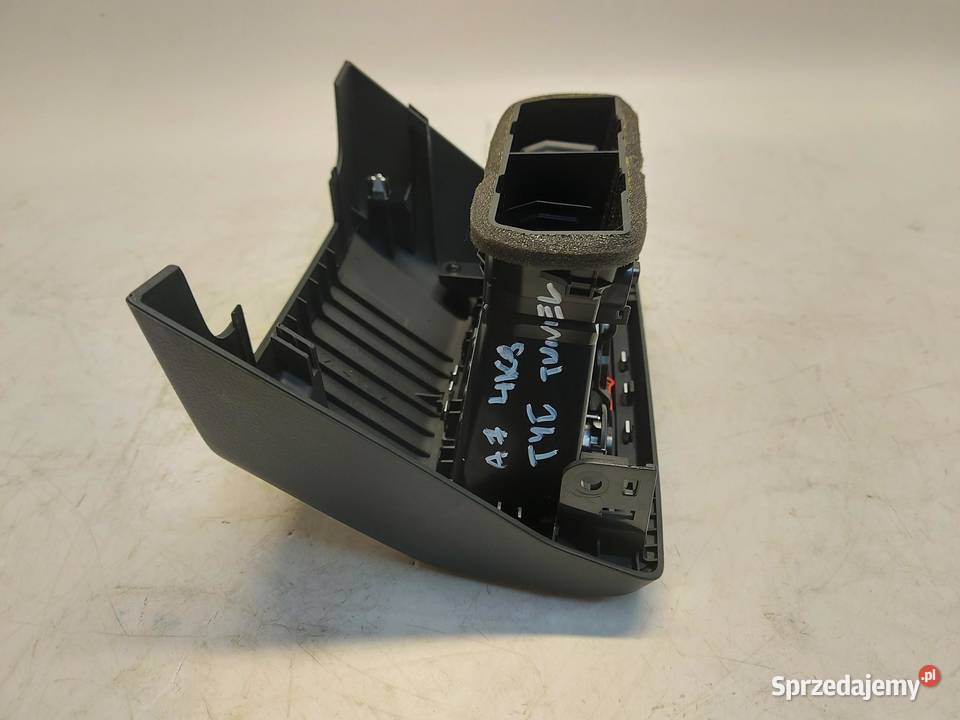 Audi A7 II 4K8 4M0 TFSI PANEL KRATKA NAWIEWU osobowe