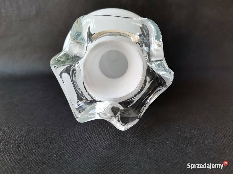 Stary biały wazon z falbanką huta Tarnowiec proj sprzedam