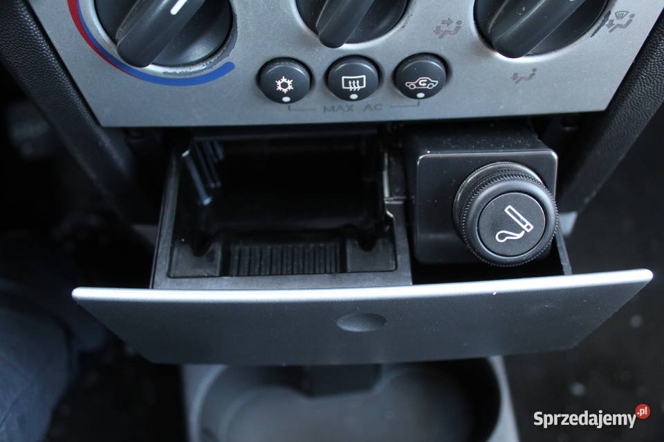 Sprzedam Opel Mervia 18 uszanowany benzyna Samochody osobowe Konin