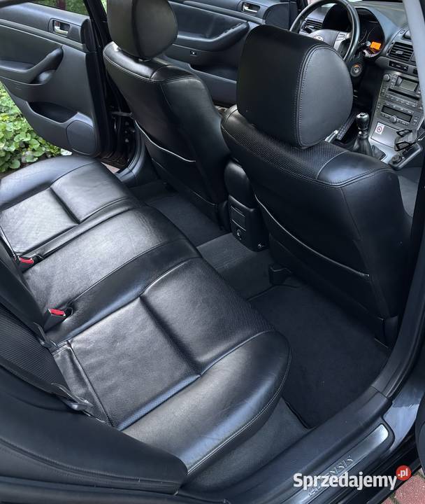 Toyota Avensis 268122km Brzozów