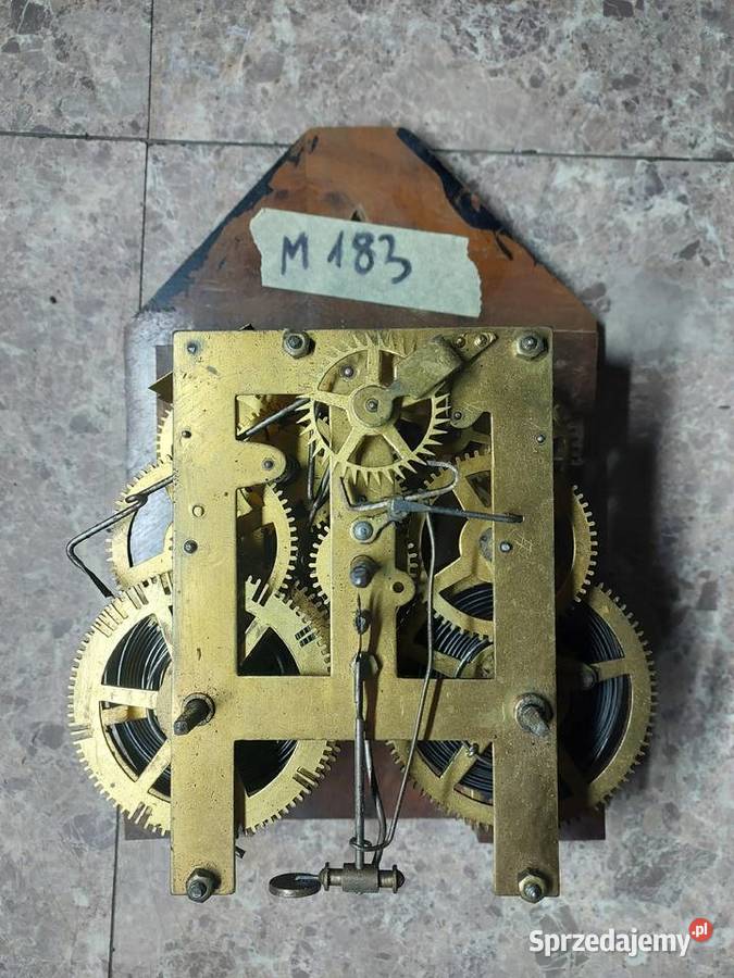 M183 Mechanizm starego zegara ściennego Tczew