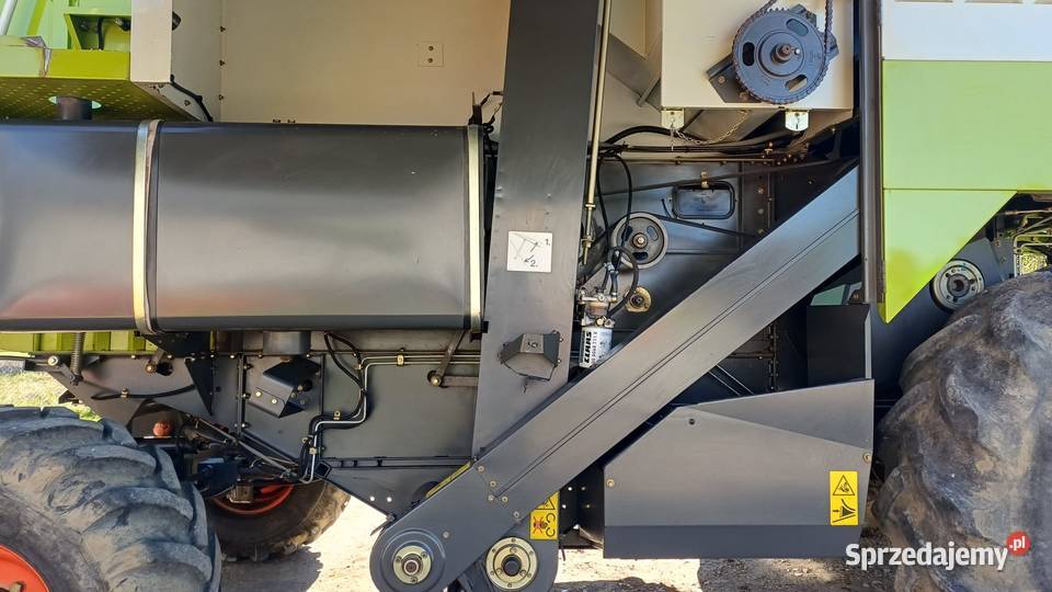 Kombajn zbożowy Claas Medion 310 4x4 2002 Zbożowe Siedlce
