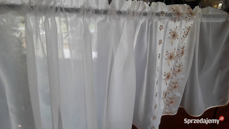 Woal zazdrostka biała atłasowe pasy 298 x 58 mazowieckie