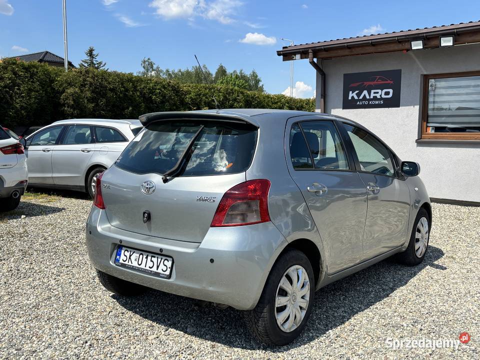 Toyota Yaris 2008r Paniówki