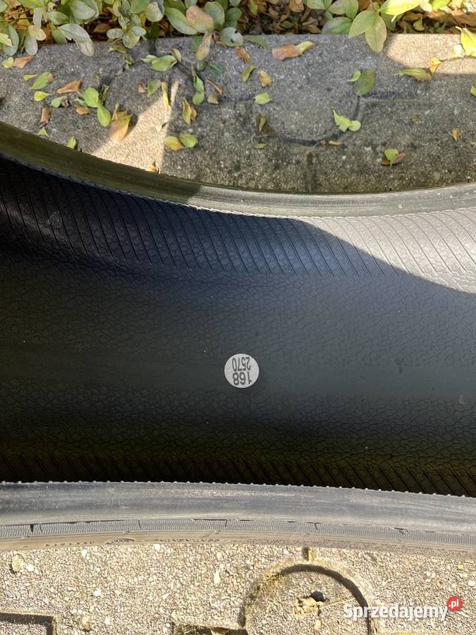 Opony zimowe CONTINENTAL RunFlat 2055517 komplet Głogów