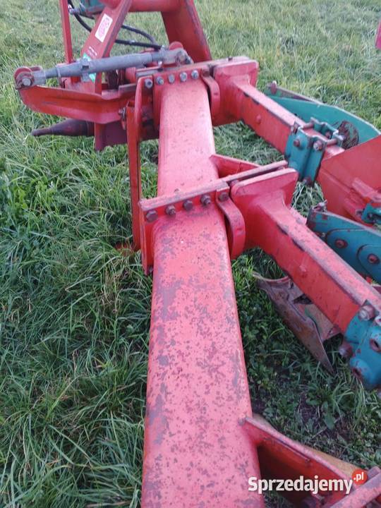 Pług obrotowy 3 skibowy Kverneland nieuszkodzony Skarżyn